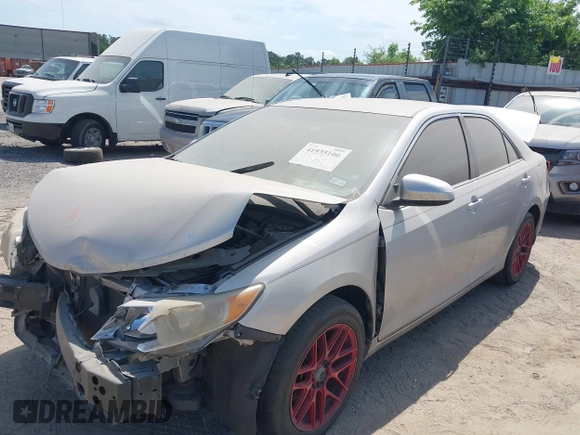2014 Toyota Camry L with VIN 4T4BF1FK5ER391296, listed as a IAAI auction lot 41935100 with 177,571 mi miles. Bid and sale history available at carsss.com. Image 17.