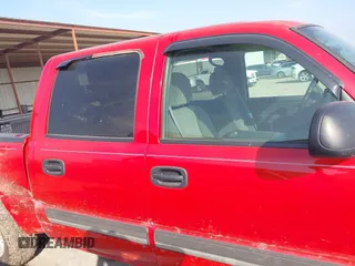 2006 Chevrolet Silverado 1500 LT1 with VIN 2GCEK13T661193182, listed as a IAAI auction lot 41516360 with 193,011 mi miles. Bid and sale history available at carsss.com. Image 13.
