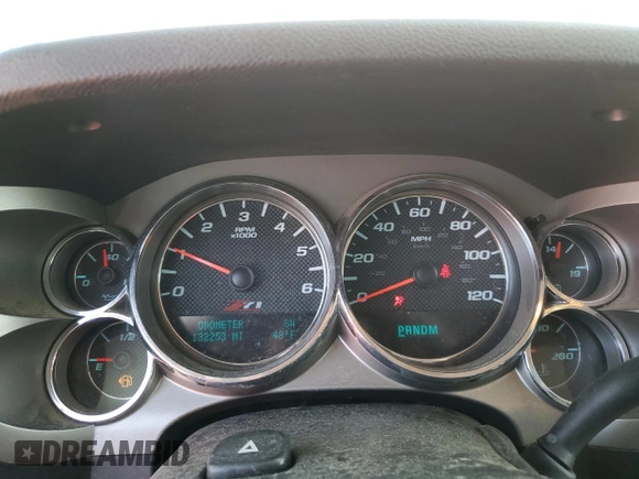 2010 Chevrolet Silverado 1500 LT with VIN 3GCRCSE03AG165766, listed as a Copart auction lot 52150475 with 132,253 mi miles and Salvage Title. Bid and sale history available at DreamBid. Image 9.