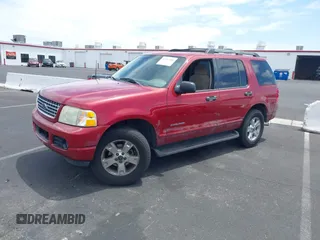 2005 Ford Explorer z VIN 1FMDU63K75ZA09251, wystawiony jako IAAI lot #42353306 z przebiegiem 178 694 mil mil oraz . Historia ofert i sprzedaży dostępna na DreamBid. Obrazek 2.