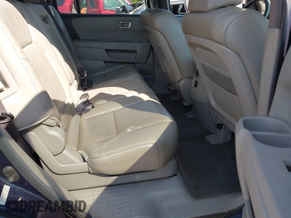 2011 Honda Pilot EX-L with VIN 5FNYF4H53BB100669, listed as a IAAI auction lot 42028998 with 137,215 mi miles. Bid and sale history available at carsss.com. Image 8.