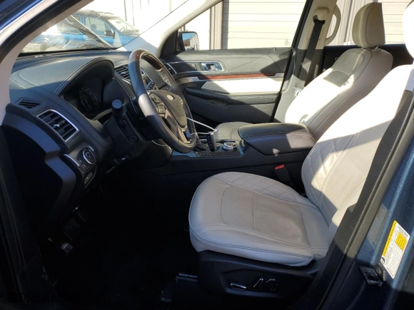 2018 Ford Explorer Platinum with VIN 1FM5K8HTXJGA10813, listed as a Copart auction lot 41796315 with 129,901 mi miles and Salvage Title. Bid and sale history available at carsss.com. Image 7.
