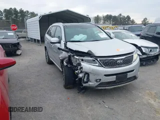 2015 Kia Sorento SX with VIN 5XYKWDA73FG633458, listed as a IAAI auction lot 41728711 with 74,160 mi miles. Bid and sale history available at carsss.com. Image 1.