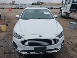 2020 Ford Fusion SE with VIN 3FA6P0HD5LR136325, listed as a IAAI auction lot 41200798 with 120,696 mi miles. Bid and sale history available at carsss.com. Image 12.