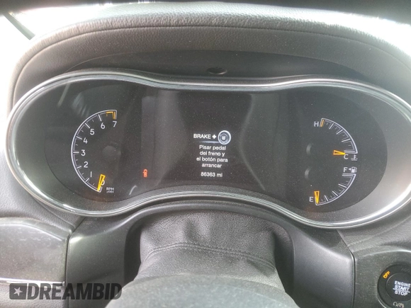 2018 Jeep Grand Cherokee Sterling z VIN 1C4RJEBG4JC247355, wystawiony jako Copart lot #49888855 z przebiegiem 86 363 mil mil oraz Szkoda całkowita • Salvage title. Historia ofert i sprzedaży dostępna na DreamBid. Obrazek 9.