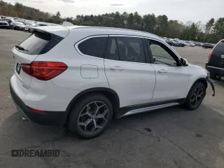 2019 BMW X1 xDrive28i z VIN WBXHT3C56K5L89903, wystawiony jako Copart lot #53606545 z przebiegiem 46 978 mil mil oraz Szkoda całkowita • Salvage title. Historia ofert i sprzedaży dostępna na DreamBid. Obrazek 3.