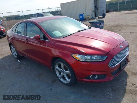 2014 Ford Fusion SE with VIN 3FA6P0H72ER136246, listed as a IAAI auction lot 42152305 with 395,682 mi miles. Bid and sale history available at carsss.com. Image 1.
