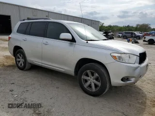 2010 Toyota Highlander z VIN 5TDZK3EH0AS020782, wystawiony jako Copart lot #54514925 z przebiegiem 204 086 mil mil oraz Szkoda całkowita • Salvage title. Historia ofert i sprzedaży dostępna na DreamBid. Obrazek 4.