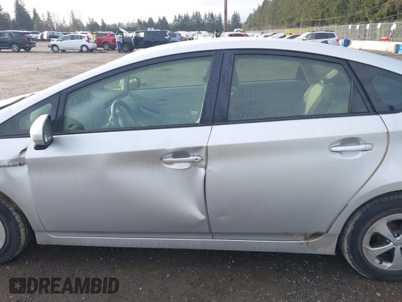 2013 Toyota Prius One with VIN JTDKN3DU6D5603472, listed as a IAAI auction lot 41808870 with 213,784 mi miles. Bid and sale history available at carsss.com. Image 14.