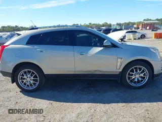 2013 Cadillac SRX Performance Collection with VIN 3GYFNDE39DS654591, listed as a IAAI auction lot 41855098 with 114,965 mi miles. Bid and sale history available at carsss.com. Image 13.
