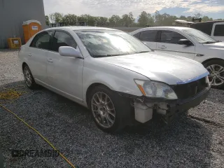 2007 Toyota Avalon XL z VIN 4T1BK36B67U251181, wystawiony jako Copart lot #58021485 z przebiegiem 166 367 mil mil oraz Szkoda całkowita • Salvage title. Historia ofert i sprzedaży dostępna na DreamBid. Obrazek 4.