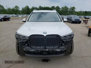 2022 BMW X7 xDrive40i z VIN 5UXCW2C00N9K29220, wystawiony jako Copart lot #59140955 z przebiegiem 56 877 mil mil oraz Szkoda całkowita • Salvage title. Historia ofert i sprzedaży dostępna na DreamBid. Obrazek 5.