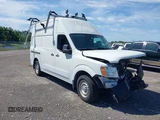 2021 Nissan NV Cargo SV z VIN 1N6BF0LY2MN803410, wystawiony jako IAAI lot #42083652 z przebiegiem 49 841 mil mil oraz . Historia ofert i sprzedaży dostępna na DreamBid. Obrazek 1.
