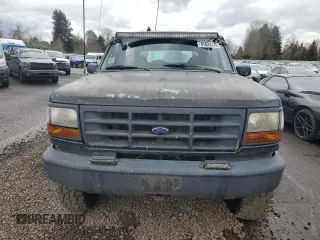 1993 Ford Bronco Custom with VIN 1FMEU15H0PLB25986, listed as a Copart auction lot 47622775 with 196,277 mi miles and Clean title. Bid and sale history available at DreamBid. Image 5.