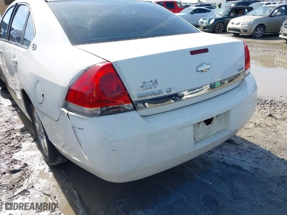 2009 Chevrolet Impala 3.5L LT with VIN 2G1WT57K091177664, listed as a IAAI auction lot 41267075 with NaN miles. Bid and sale history available at carsss.com. Image 6.