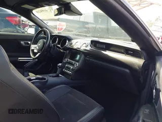 2021 Ford Mustang GT Premium с VIN 1FATP8FF2M5152511, выставлен на аукционе IAAI как лот 41950210 с пробегом 16 246 миль миль и . История ставок и продаж доступна на DreamBid. Изображение 5.