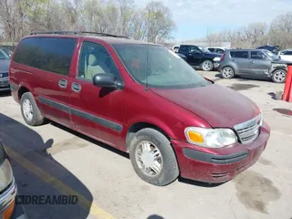 2002 Chevrolet Venture LS 1SC Pkg with VIN 1GNDX03EX2D199999, listed as a IAAI auction lot 41773328 with 212,777 mi miles. Bid and sale history available at carsss.com. Image 1.