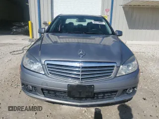 2011 Mercedes-Benz C 300 Sport z VIN WDDGF8BB9BR168783, wystawiony jako Copart lot #52319895 z przebiegiem 120 366 mil mil oraz Tytuł czysty. Historia ofert i sprzedaży dostępna na DreamBid. Obrazek 5.