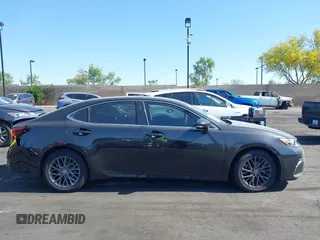 2018 Lexus ES 350 z VIN 58ABK1GGXJU098576, wystawiony jako IAAI lot #42268560 z przebiegiem 116 378 mil mil oraz . Historia ofert i sprzedaży dostępna na DreamBid. Obrazek 13.
