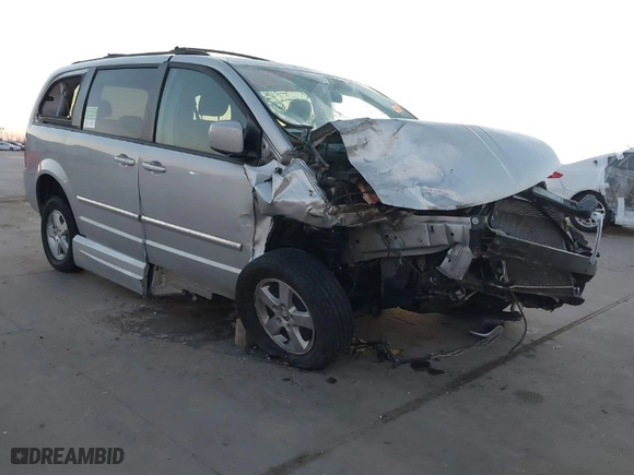 2009 Dodge Grand Caravan SXT with VIN 2D8HN54109R564465, listed as a IAAI auction lot 41372345 with 44,173 mi miles. Bid and sale history available at carsss.com. Image 1.