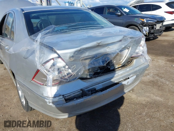 2005 Mercedes-Benz C 240 with VIN WDBRF81J25F608844, listed as a IAAI auction lot 41747537 with 143,004 mi miles and . Bid and sale history available at DreamBid. Image 6.