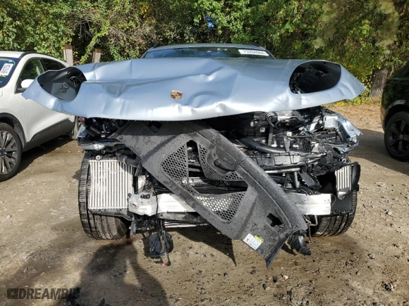 2022 Porsche Macan S with VIN WP1AG2A51NLB24210, listed as a Copart auction lot 73284664 with 0 mi miles and Clean Title. Bid and sale history available at carsss.com. Image 5.