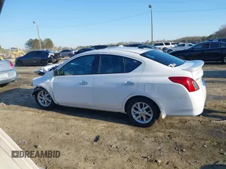 2019 Nissan Versa SV z VIN 3N1CN7AP4KL802692, wystawiony jako IAAI lot #41491391 z przebiegiem Nie podano mil oraz . Historia ofert i sprzedaży dostępna na DreamBid. Obrazek 13.