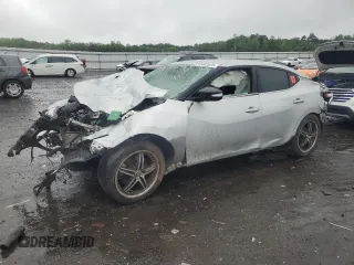 2017 Nissan Maxima SV with VIN 1N4AA6AP2HC399932, listed as a Copart auction lot 61407675 with Not provided miles and Salvage title. Bid and sale history available at DreamBid. Image 1.