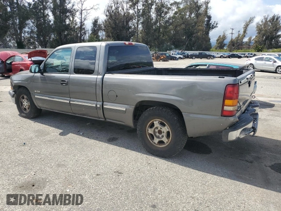 2000 Chevrolet Silverado 1500 with VIN 2GCEC19W0Y1389281, listed as a Copart auction lot 51279665 with 186,773 mi miles and Clean Title. Bid and sale history available at DreamBid. Image 2.