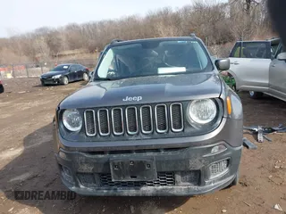 2017 Jeep Renegade Sport z VIN ZACCJBAB3HPG00961, wystawiony jako IAAI lot #41709631 z przebiegiem 90 765 mil mil oraz . Historia ofert i sprzedaży dostępna na DreamBid. Obrazek 12.
