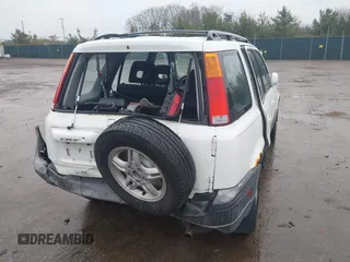 2001 Honda CR-V EX with VIN JHLRD18611C035126, listed as a IAAI auction lot 41982045 with 265,360 mi miles and . Bid and sale history available at carsss.com. Image 4.