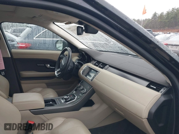 2019 Land Rover Range Rover Evoque SE with VIN SALVP2RX1KH341188, listed as a IAAI auction lot 41925119 with 22,751 mi miles. Bid and sale history available at carsss.com. Image 5.