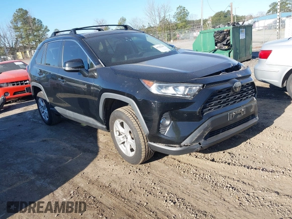 2019 Toyota RAV4 XLE with VIN 2T3W1RFV3KC002372, listed as a IAAI auction lot 41701236 with 111,706 mi miles. Bid and sale history available at carsss.com. Image 1.