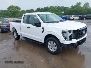 2023 Ford F-150 XL with VIN 1FTEX1EP5PKE34975, listed as a IAAI auction lot 42480723 with 39,620 mi miles and . Bid and sale history available at DreamBid. Image 1.
