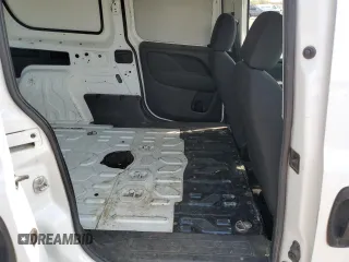 2018 Ram ProMaster City Cargo Tradesman z VIN ZFBERFAB6J6J72372, wystawiony jako Copart lot #55621575 z przebiegiem 29 700 mil mil oraz Szkoda całkowita • Salvage title. Historia ofert i sprzedaży dostępna na DreamBid. Obrazek 11.
