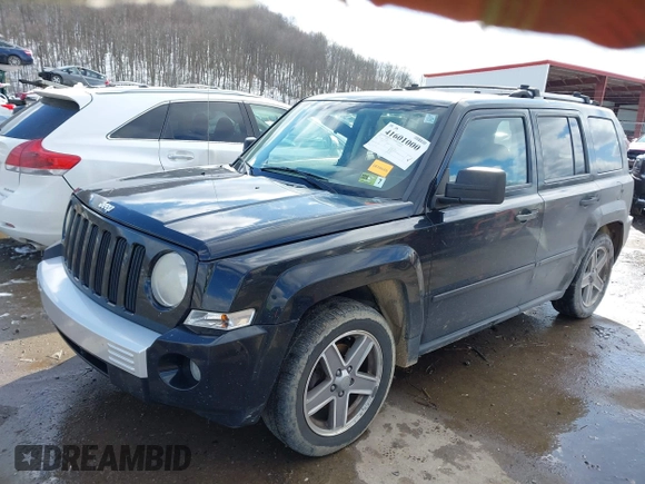 2007 Jeep Patriot Limited с VIN 1J8FF48W77D316919, выставлен на аукционе IAAI как лот 41601000 с пробегом 176 242 миль миль и . История ставок и продаж доступна на DreamBid. Изображение 2.