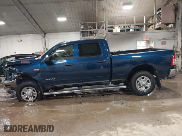 2020 Ram 2500 Tradesman with VIN 3C6UR5CJ4LG230141, listed as a IAAI auction lot 41571660 with 62,364 mi miles. Bid and sale history available at carsss.com. Image 14.