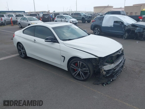 2014 BMW 4 Series 435i xDrive z VIN WBA3R5C59EK186119, wystawiony jako IAAI lot #41968020 z przebiegiem 97 187 mil mil oraz . Historia ofert i sprzedaży dostępna na DreamBid. Obrazek 1.
