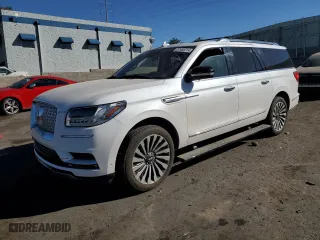 2019 Lincoln Navigator L Reserve with VIN 5LMJJ3LT2KEL14398, listed as a Copart auction lot 77455714 with 0 mi miles and Salvage Title. Bid and sale history available at carsss.com. Image 1.
