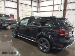 2019 Dodge Journey Crossroad with VIN 3C4PDCGG4KT857726, listed as a IAAI auction lot 41871156 with 96,953 mi miles. Bid and sale history available at carsss.com. Image 3.
