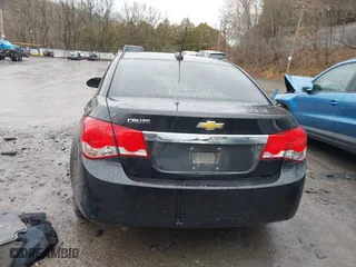 2015 Chevrolet Cruze LS with VIN 1G1PA5SG8F7280830, listed as a IAAI auction lot 41711433 with 87,715 mi miles. Bid and sale history available at carsss.com. Image 17.