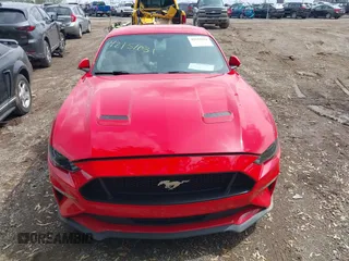 2020 Ford Mustang EcoBoost z VIN 1FA6P8TH2L5122958, wystawiony jako IAAI lot #42151031 z przebiegiem 47 793 mil mil oraz . Historia ofert i sprzedaży dostępna na DreamBid. Obrazek 12.