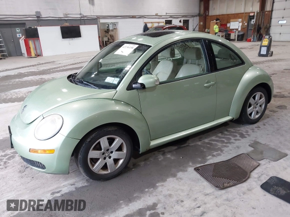 2007 Volkswagen Beetle с VIN 3VWRG31C47M511096, выставлен на аукционе IAAI как лот 42236158 с пробегом 130 880 миль миль и . История ставок и продаж доступна на DreamBid. Изображение 17.