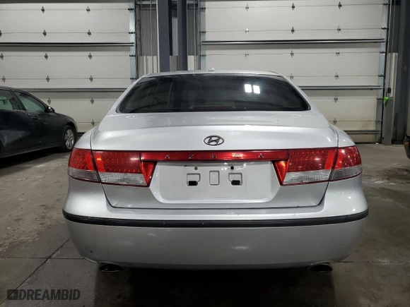 2008 Hyundai Azera Limited with VIN KMHFC46F68A290427, listed as a Copart auction lot 72629054 with 195,482 mi miles and Salvage Title. Bid and sale history available at carsss.com. Image 6.