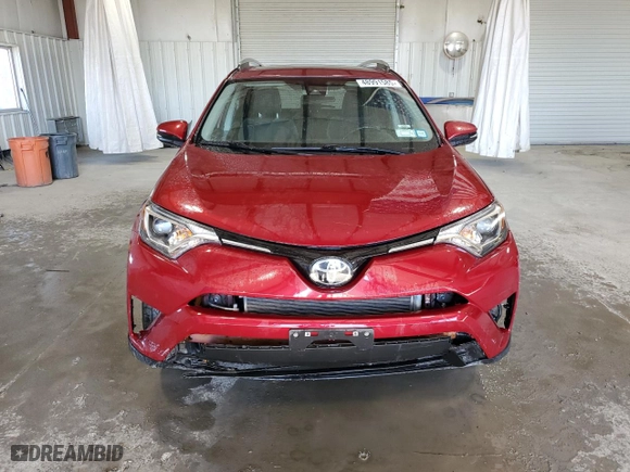 2018 Toyota RAV4 XLE with VIN 2T3RFREV6JW839243, listed as a Copart auction lot 48991585 with 90,239 mi miles and Salvage Title. Bid and sale history available at carsss.com. Image 5.