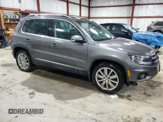 2013 Volkswagen Tiguan SE z VIN WVGBV3AX4DW055332, wystawiony jako Copart lot #42297805 z przebiegiem 109 606 mil mil oraz Szkoda całkowita • Salvage title. Historia ofert i sprzedaży dostępna na DreamBid. Obrazek 4.