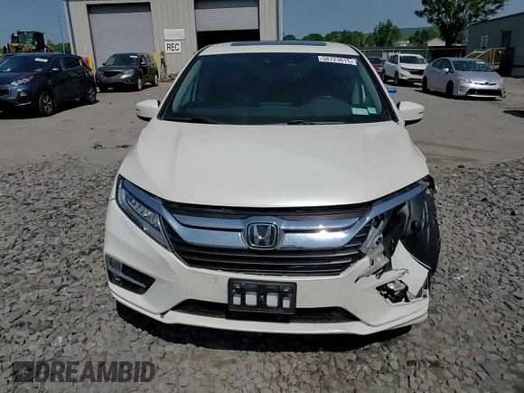 2019 Honda Odyssey Touring with VIN 5FNRL6H81KB051846, listed as a Copart auction lot 58723015 with 68,142 mi miles and Salvage title. Bid and sale history available at DreamBid. Image 14.