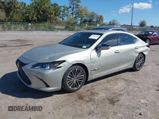 2024 Lexus ES with VIN 58ADZ1B16RU164902, listed as a IAAI auction lot 41783114 with 18,857 mi miles. Bid and sale history available at carsss.com. Image 18.