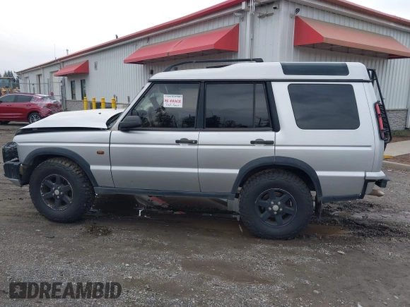 2003 Land Rover Discovery with VIN SALTL16433A813506, listed as a IAAI auction lot 41745613 with Not Provided miles and . Bid and sale history available at DreamBid. Image 15.