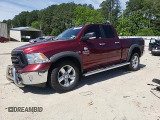 2018 Ram 1500 SLT z VIN 1C6RR7GT3JS348541, wystawiony jako Copart lot #57144935 z przebiegiem 105 497 mil mil oraz Szkoda całkowita • Salvage title. Historia ofert i sprzedaży dostępna na DreamBid. Obrazek 1.